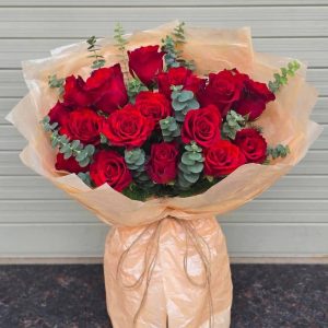 Bó hoa hồng đỏ quyến rũ