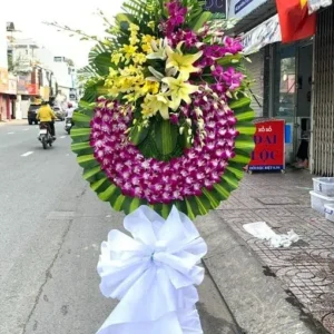 Vòng hoa tang: An lành